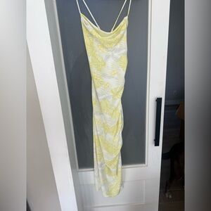 Elegant Yellow and White Floral Maxi Dress